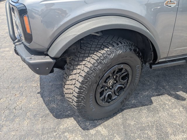 Certified 2024 Ford Bronco Wildtrak AWD/4WD image 6