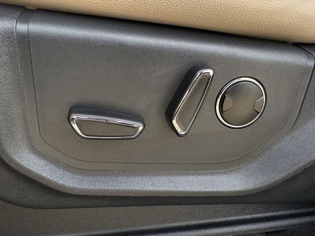 Certified 2024 Ford Expedition Limited image 27