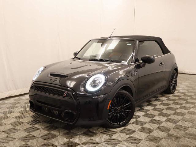 Used 2023 MINI Cooper S FWD image 2