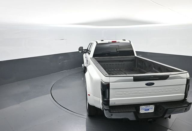Certified 2020 Ford F450 Lariat w/ Lariat Ultimate Package AWD/4WD image 30