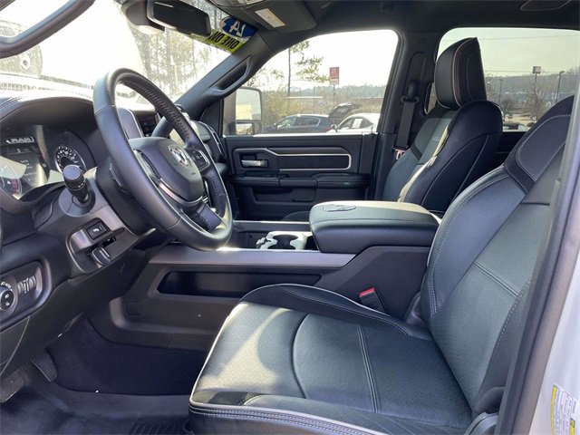 Used 2024 RAM 2500 Laramie w/ Sport Appearance Package image 15