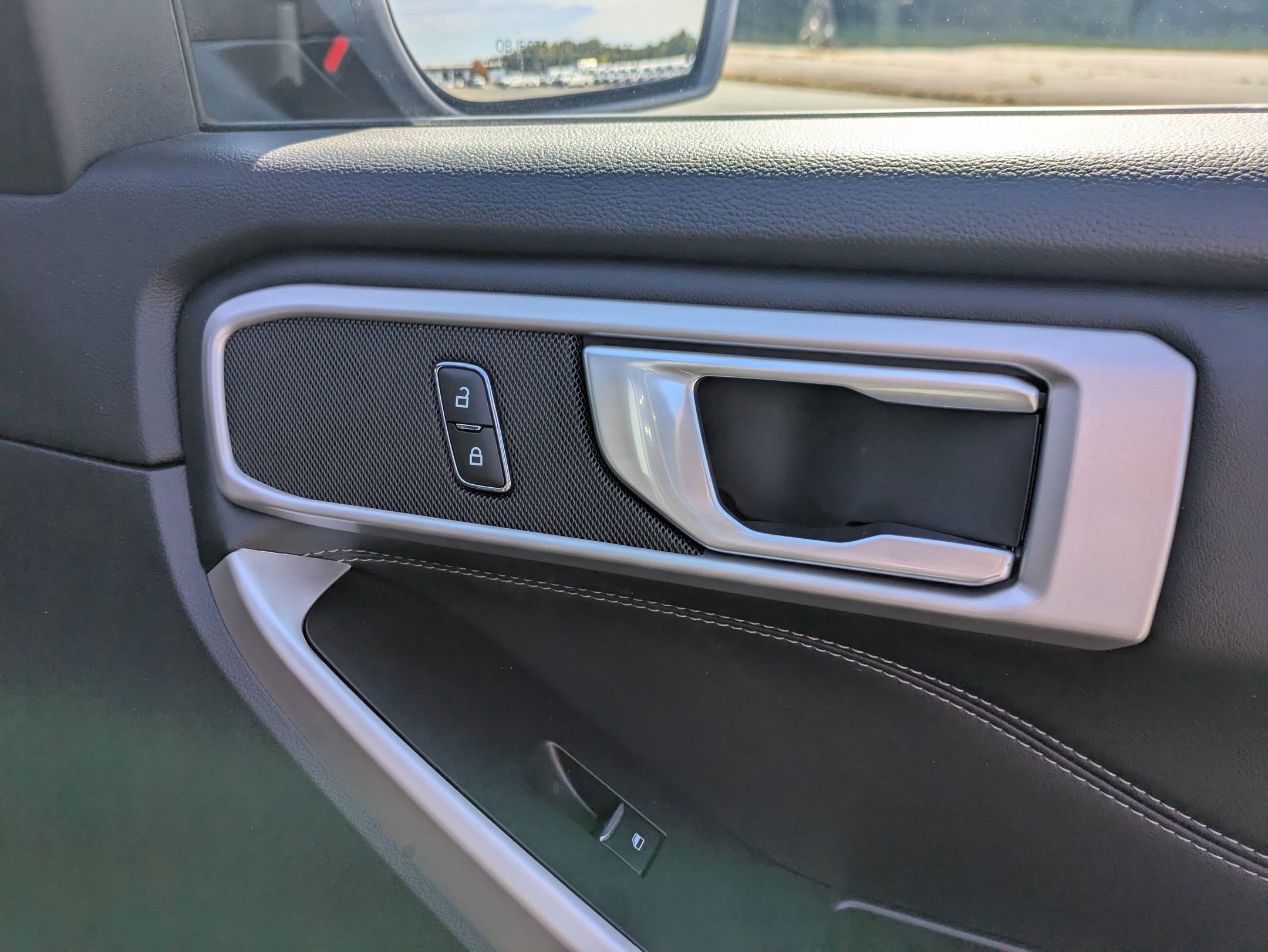 Certified 2023 Ford Explorer XLT w/ Equipment Group 202A image 32