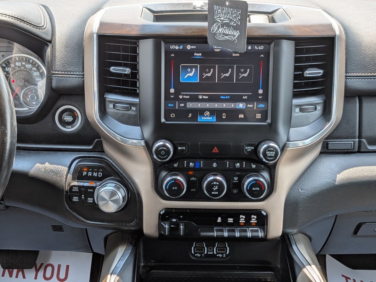 Used 2022 RAM 1500 Laramie AWD/4WD image 19