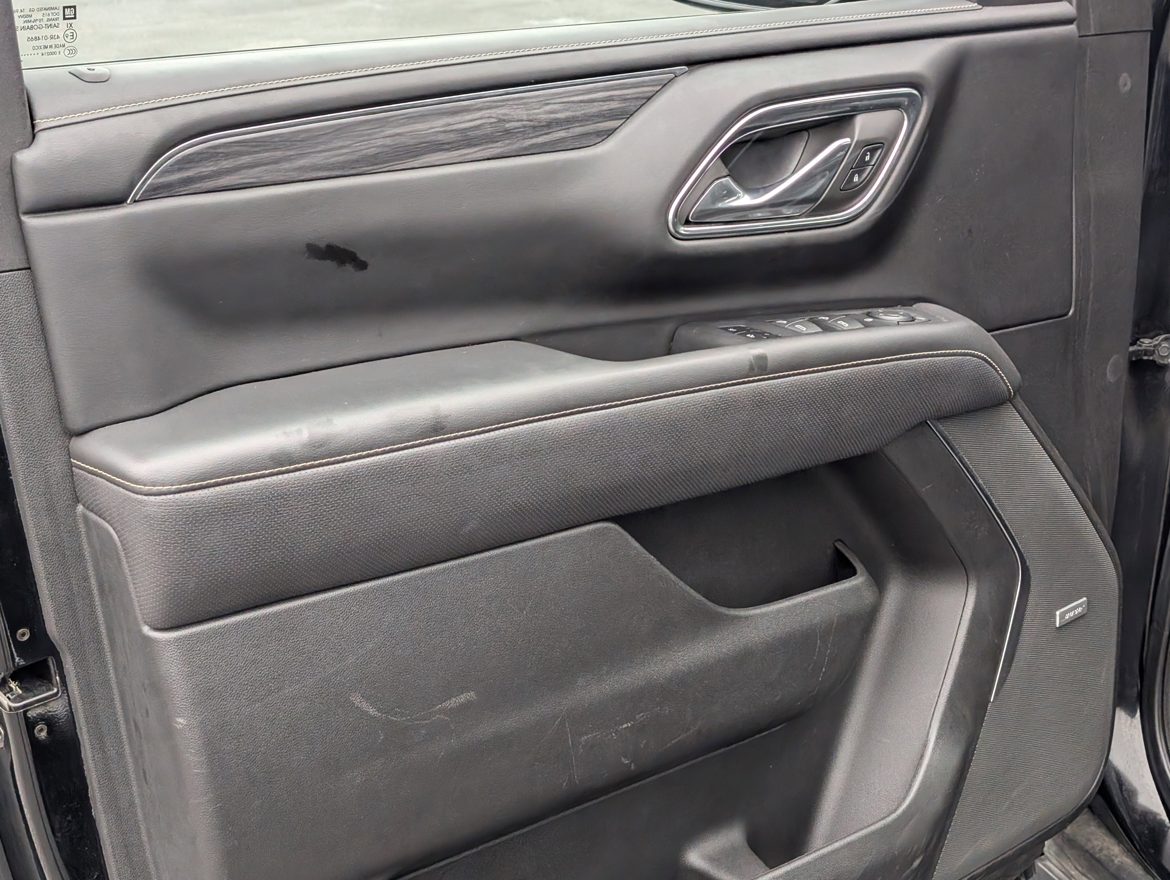 Used 2023 GMC Yukon SLT image 17