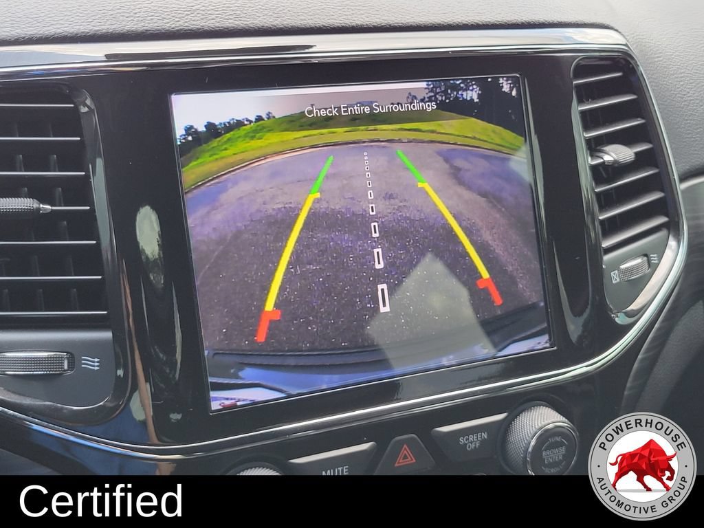 Used 2021 Jeep Grand Cherokee Laredo X RWD image 25
