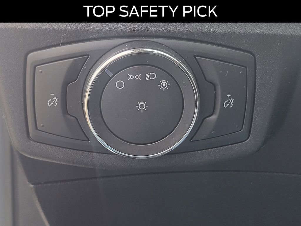 Certified 2017 Ford Fusion SE w/ Fusion SE Technology Package image 18