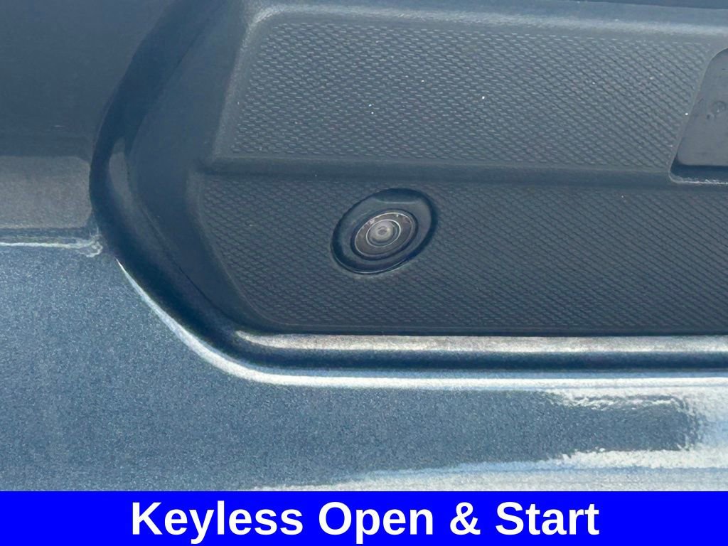 Used 2022 Chevrolet Silverado 1500 RST image 23