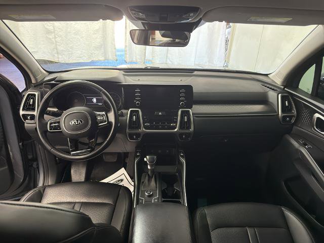 Used 2021 Kia Sorento S w/ Panoramic Sunroof Package FWD image 9