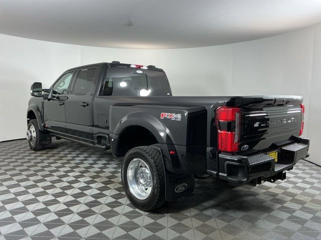 Certified 2026 Ford F450 Platinum w/ FX4 Off-Road Package AWD/4WD image 6