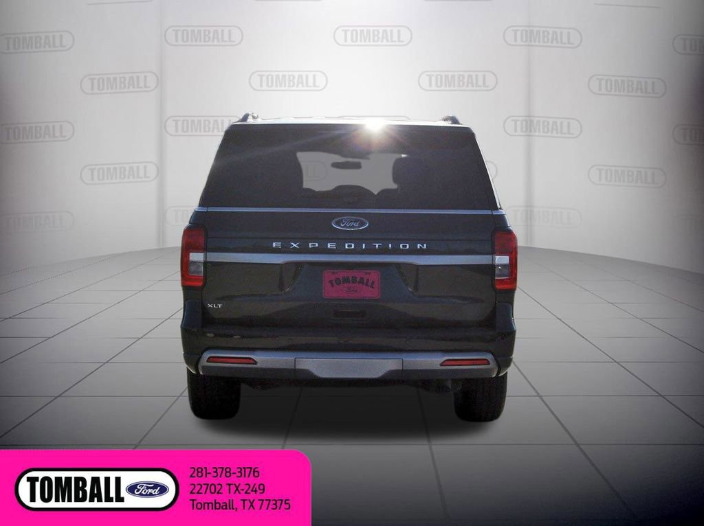 Certified 2022 Ford Expedition XLT RWD image 4