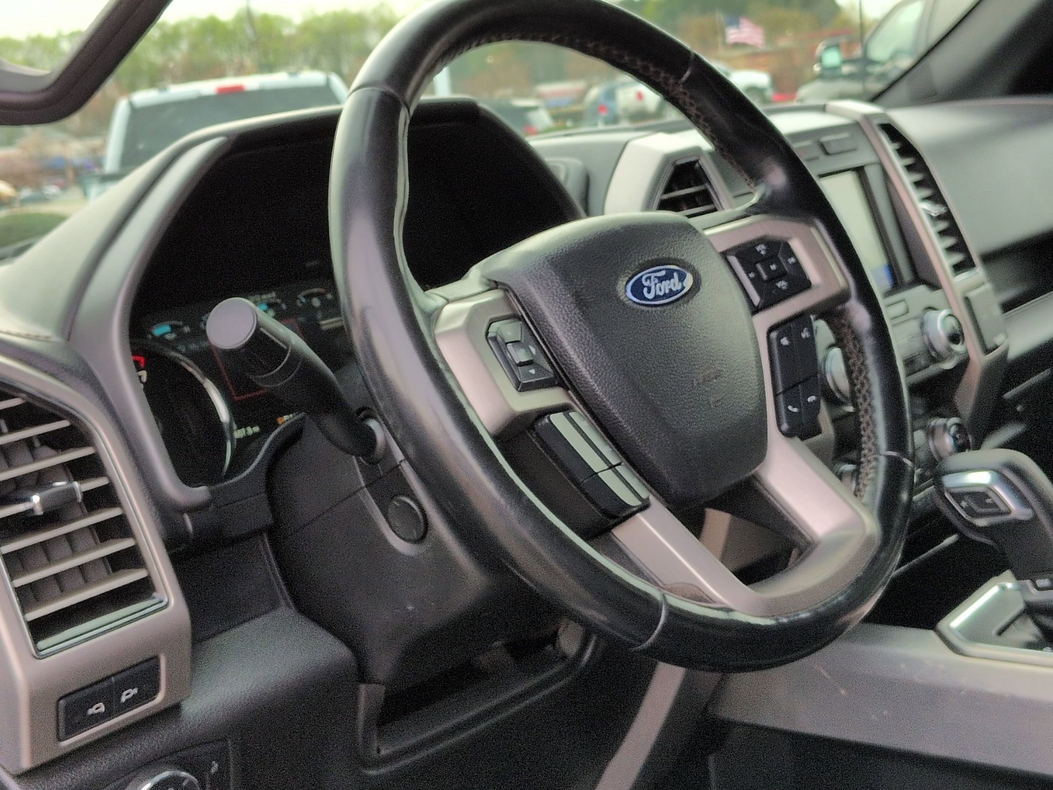 Certified 2020 Ford F150 Platinum image 16