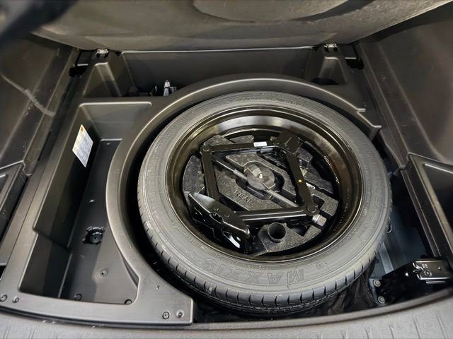 Used 2024 Chevrolet Blazer LT w/ Sound & Technology Package image 11