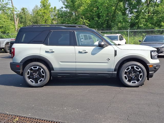 Certified 2024 Ford Bronco Sport Outer Banks w/ Tech Package AWD/4WD image 15