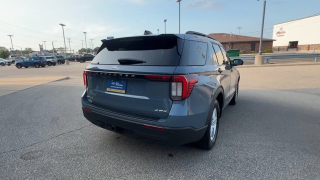 Certified 2026 Ford Explorer Active AWD/4WD image 3