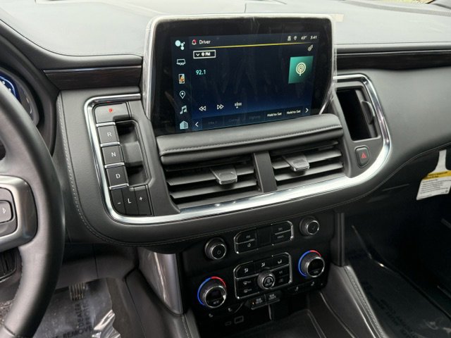 Used 2024 Chevrolet Tahoe Z71 w/ Off-Road Capability Package image 15