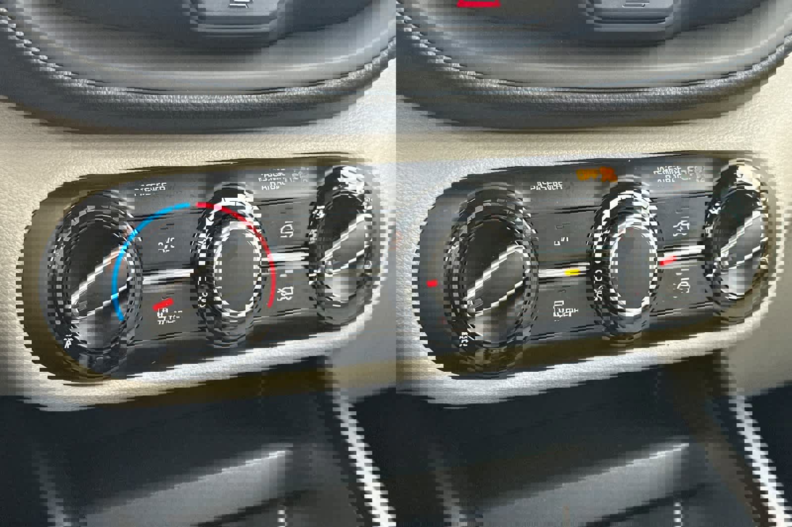 Used 2024 Kia Soul LX w/ Option Group 015 image 20