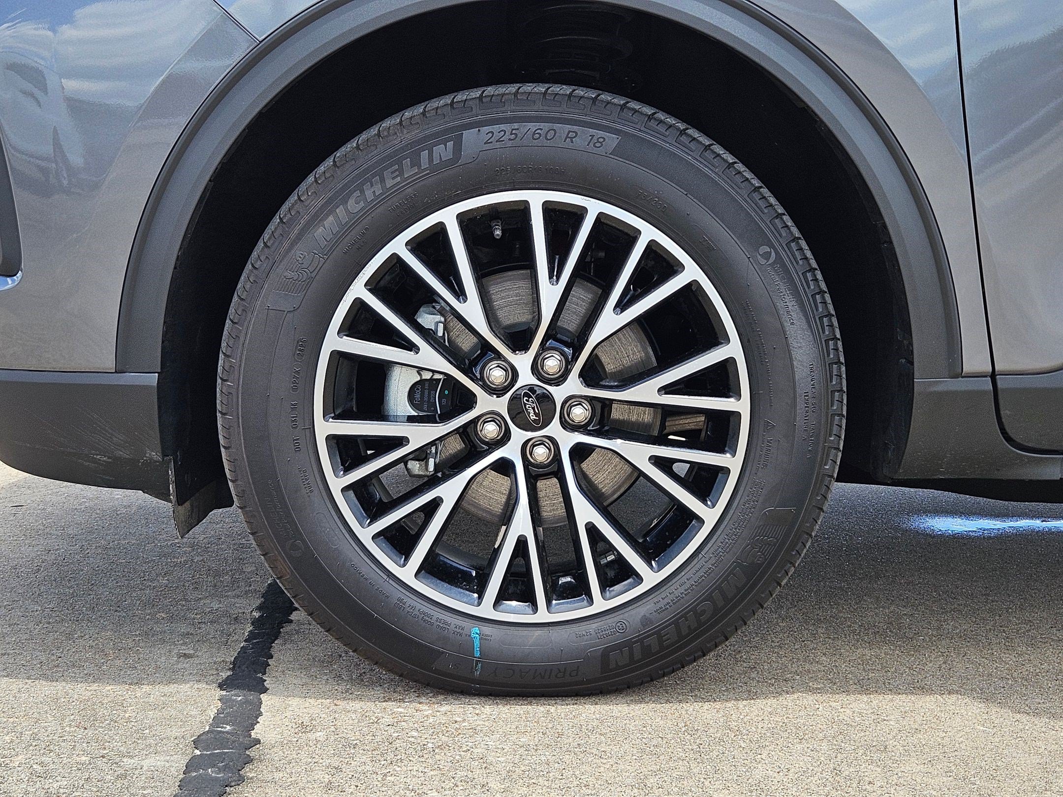 Certified 2025 Ford Escape SE FWD image 13