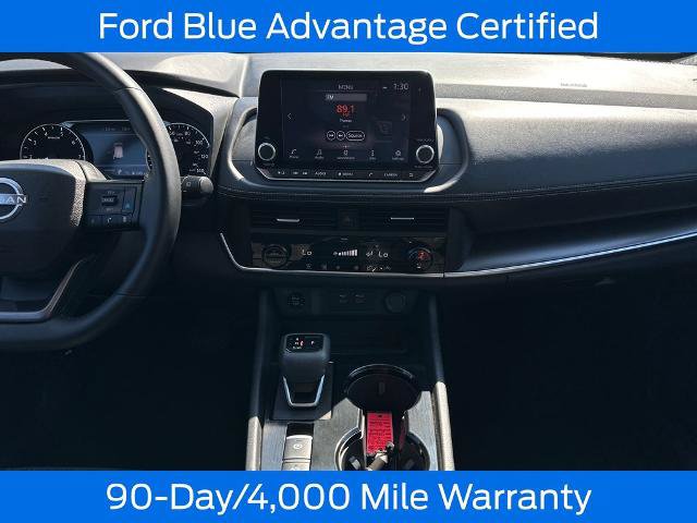 Used 2025 Nissan Rogue SV FWD image 21