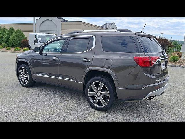 Used 2019 GMC Acadia Denali AWD/4WD image 6
