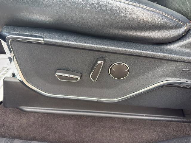 Certified 2021 Ford F150 Lariat w/ Equipment Group 502A High image 19