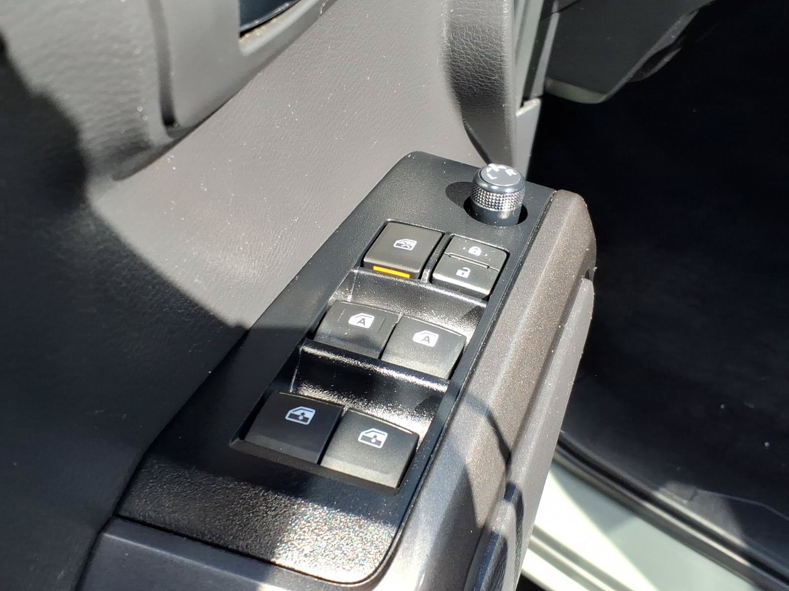 Used 2023 Toyota Tacoma TRD Off-Road w/ TRD Premium Off Road Package AWD/4WD image 21