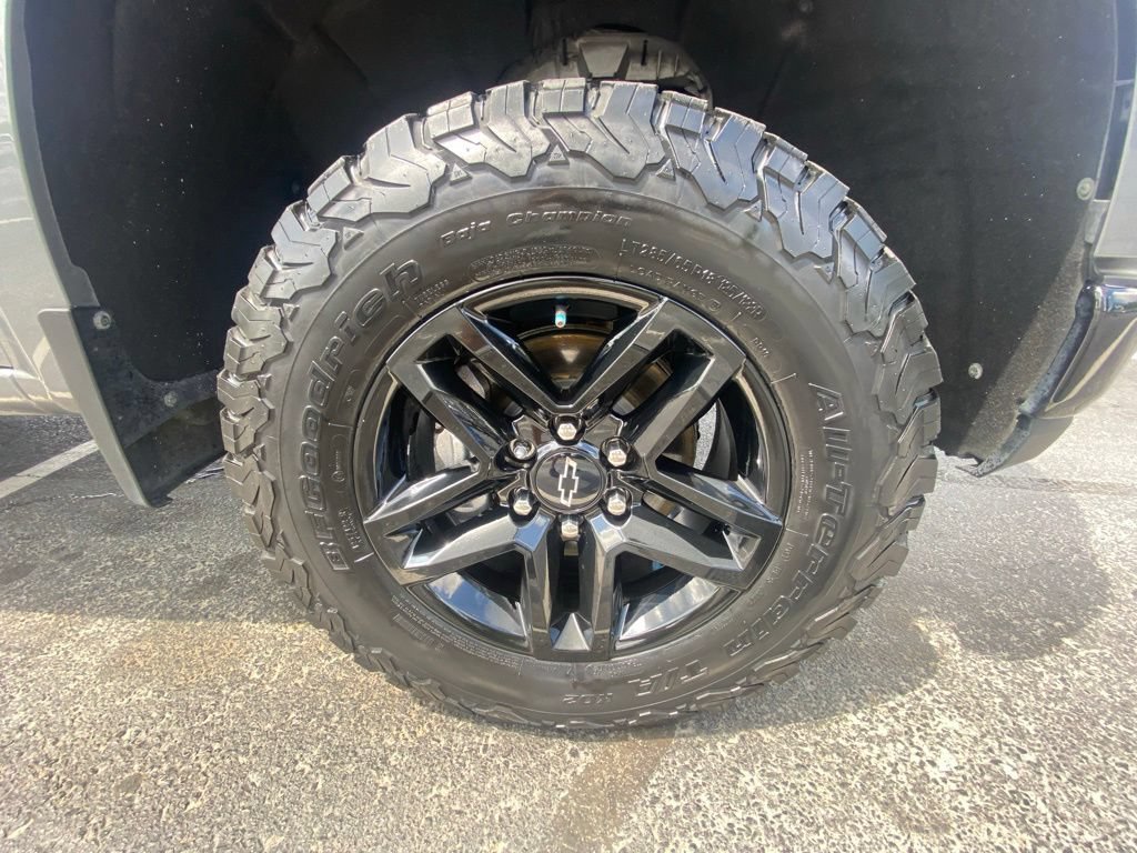 Used 2021 Chevrolet Silverado 1500 LT Trail Boss w/ Convenience Package II AWD/4WD image 29