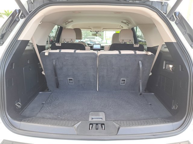 Certified 2020 Ford Explorer XLT w/ Equipment Group 202A image 11