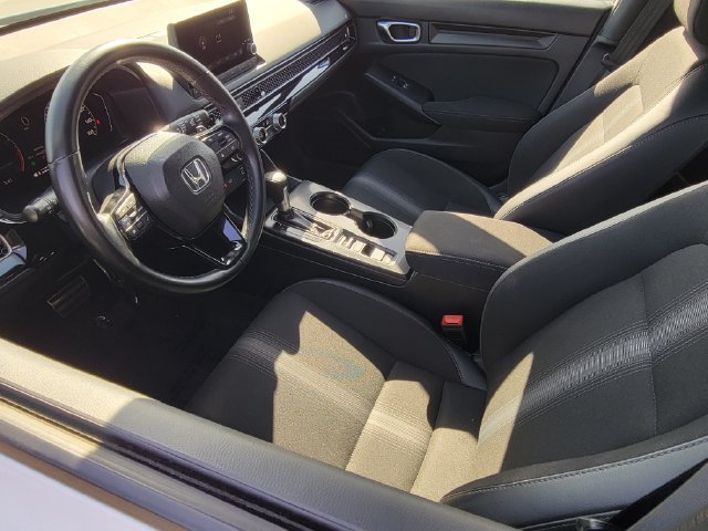 Used 2024 Honda Civic Sport image 3