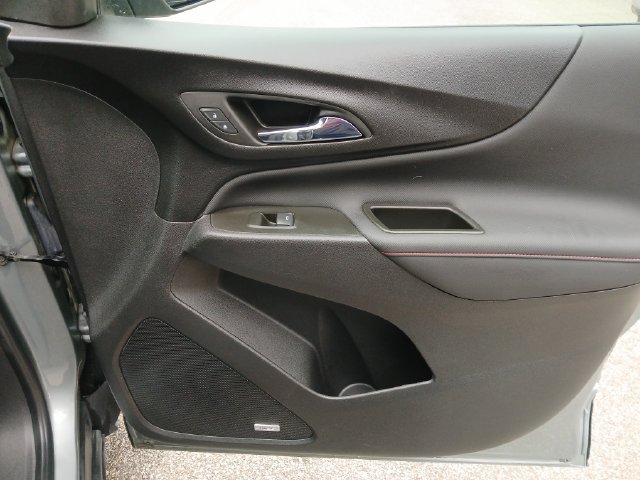 Used 2023 Chevrolet Equinox RS w/ RS Leather Package FWD image 48