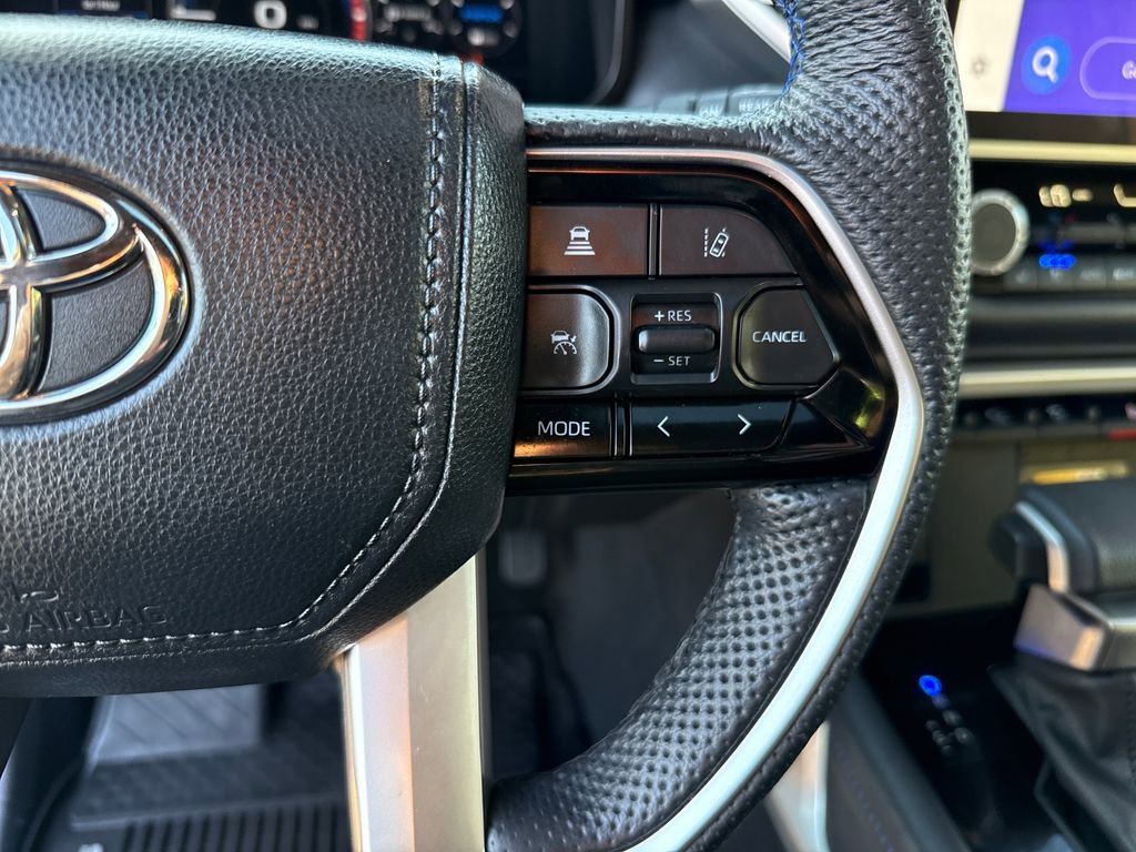 Used 2024 Toyota Sequoia Platinum image 15