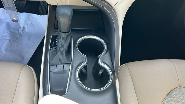 Used 2024 Toyota Camry LE image 21