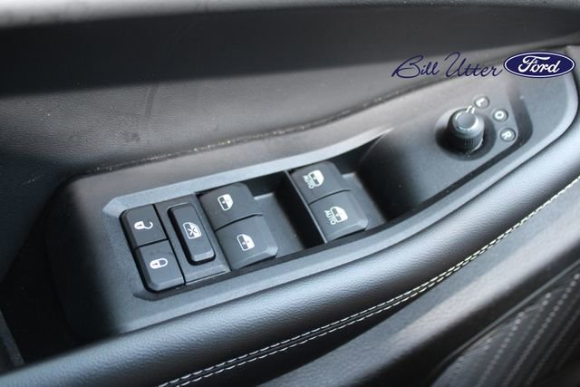 Used 2023 Jeep Grand Cherokee Limited w/ Black Appearance Package RWD image 23