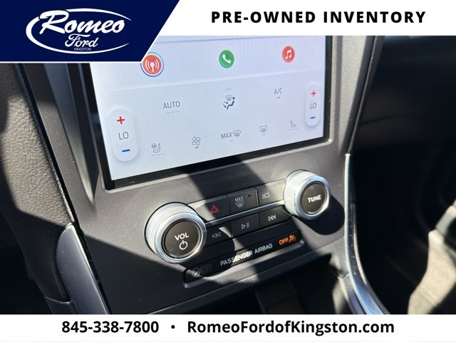 Certified 2024 Ford Edge Titanium AWD/4WD image 20