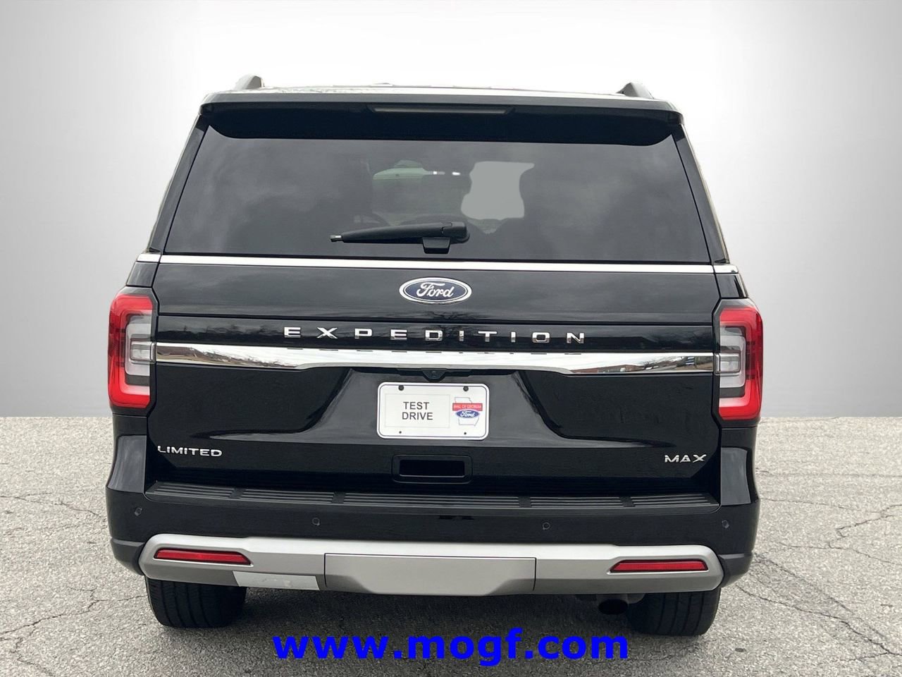 Certified 2024 Ford Expedition Max Limited image 4