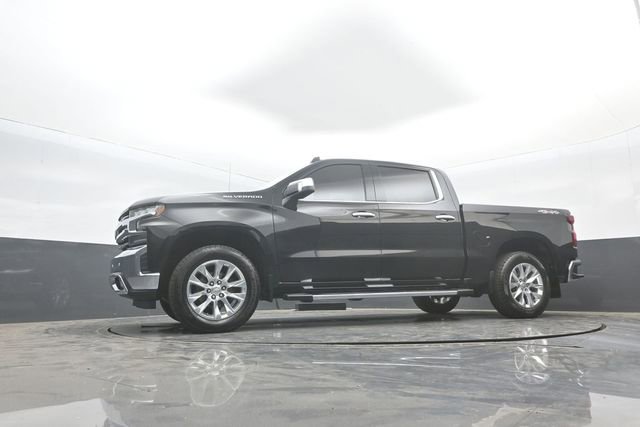 Used 2021 Chevrolet Silverado 1500 LTZ w/ Technology Package AWD/4WD image 36