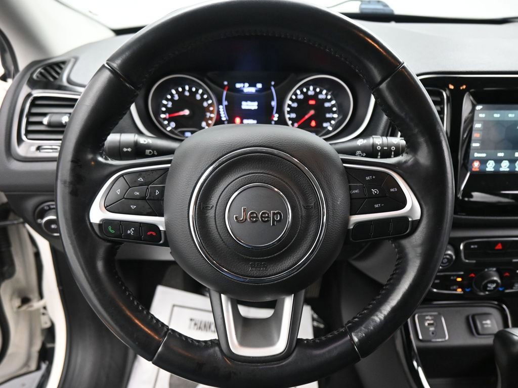 Used 2020 Jeep Compass Latitude image 38