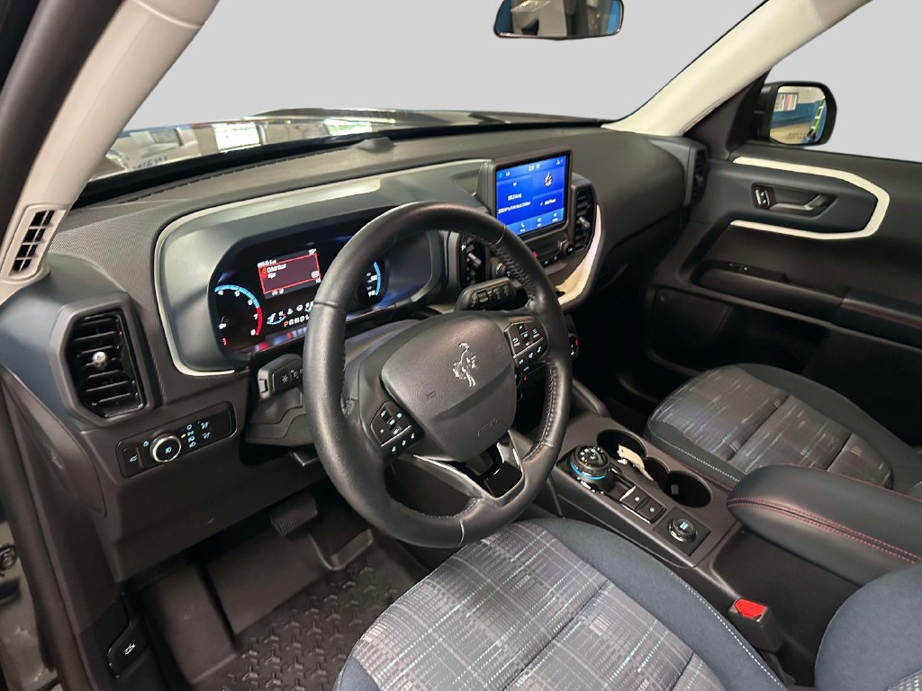 Certified 2023 Ford Bronco Sport Heritage w/ Heritage Convenience Package AWD/4WD image 18