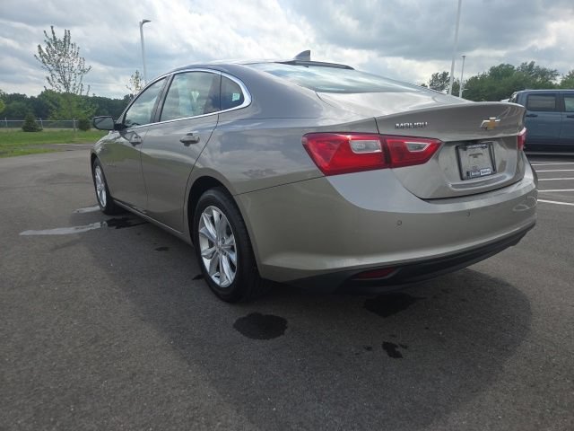 Used 2024 Chevrolet Malibu LT FWD image 11