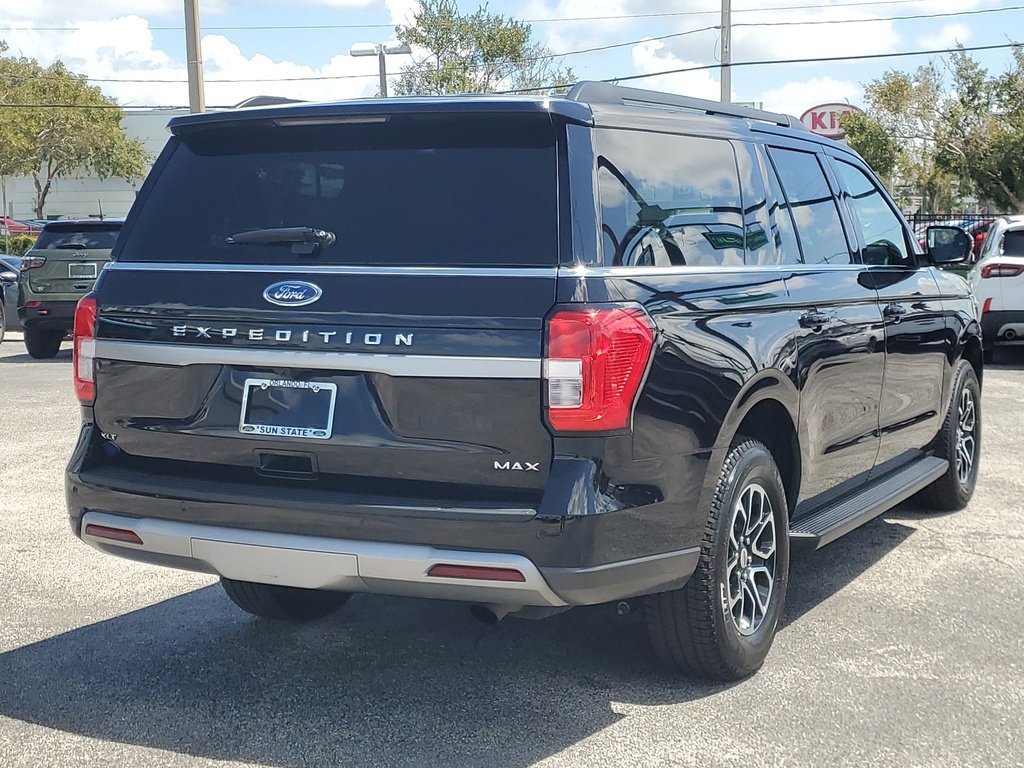 Certified 2024 Ford Expedition Max XLT image 10