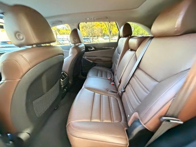 Used 2019 Kia Sorento SX w/ SX Touring Package image 19