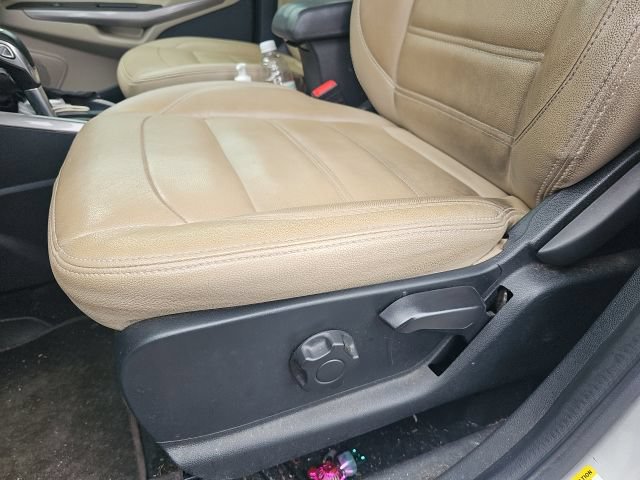 Certified 2021 Ford EcoSport SE w/ SE Convenience Package FWD image 19