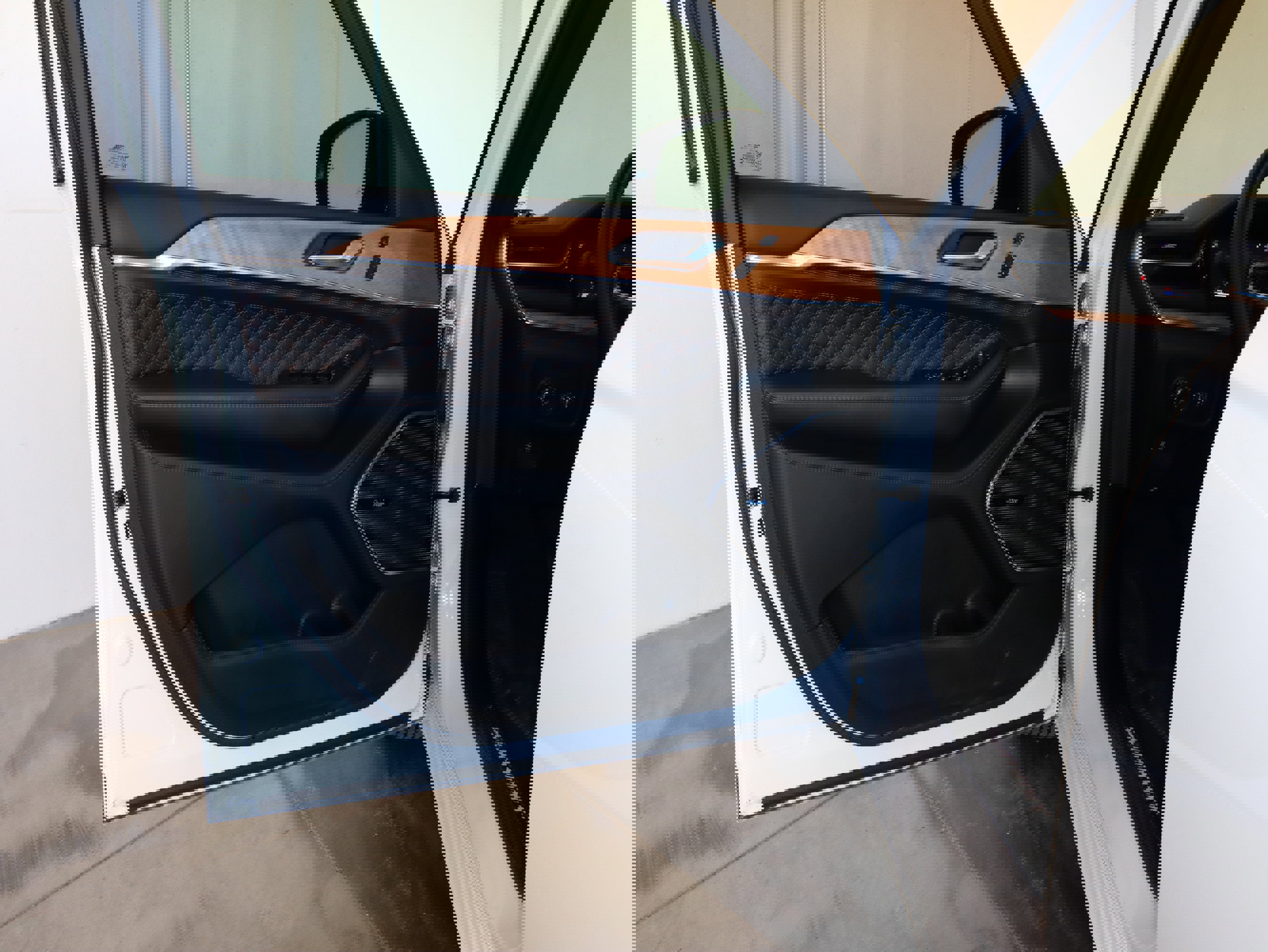 Used 2023 Jeep Grand Cherokee Summit image 32