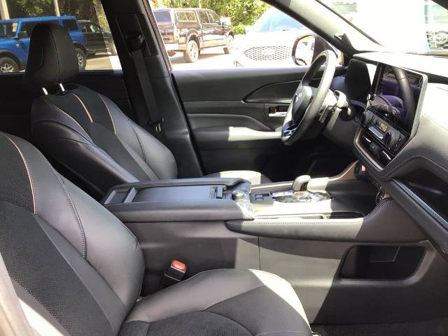 Used 2024 Toyota Grand Highlander AWD Hybrid image 27