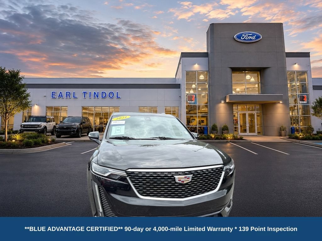Used 2021 Cadillac XT6 Premium Luxury FWD image 2