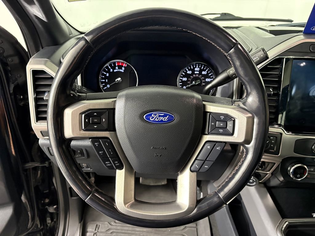 Certified 2022 Ford F350 Platinum w/ Tremor Off-Road Package AWD/4WD image 16