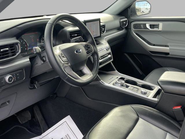Certified 2022 Ford Explorer XLT w/ Equipment Group 202A image 23