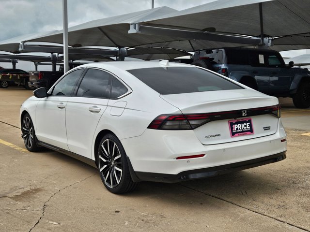 Used 2023 Honda Accord Touring image 7