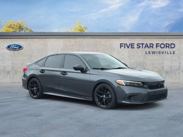 Used 2022 Honda Civic Sport image 2