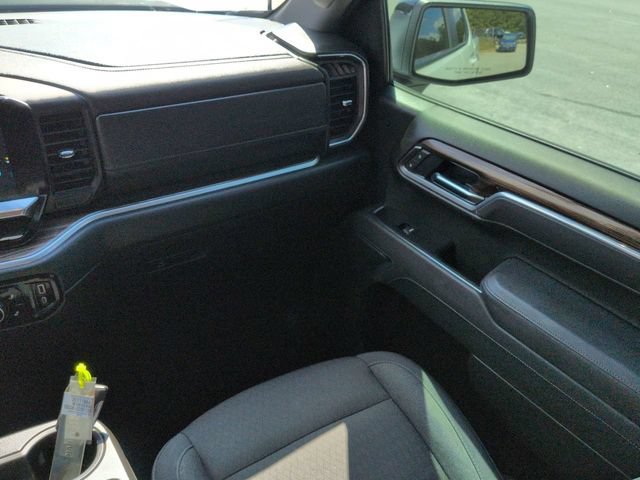 Used 2025 Chevrolet Silverado 1500 RST AWD/4WD image 21