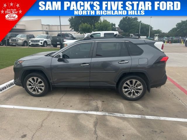 Used 2021 Toyota RAV4 Limited w/ Limited Grade Weather Package AWD/4WD image 12
